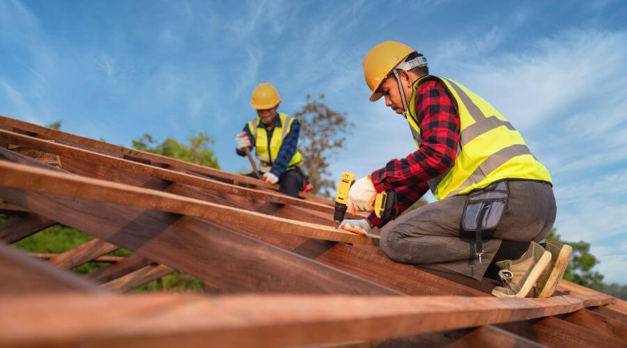 Professional Flat Roofing Installation services in Santa Rosa, TX